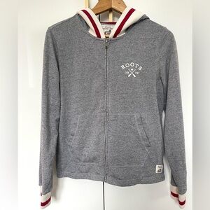 ROOTS hoodie sz small